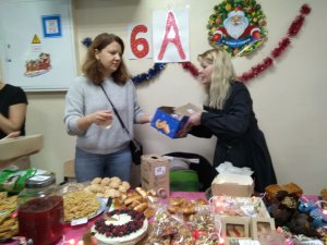 Новогодняя благотворительная ярмарка